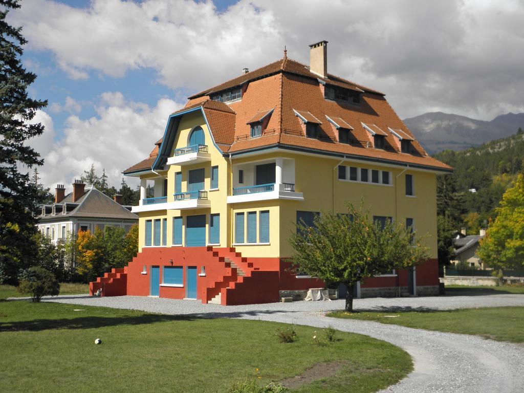 Gite Auberge Les Terres Blanches De Meolans Zewnętrze zdjęcie