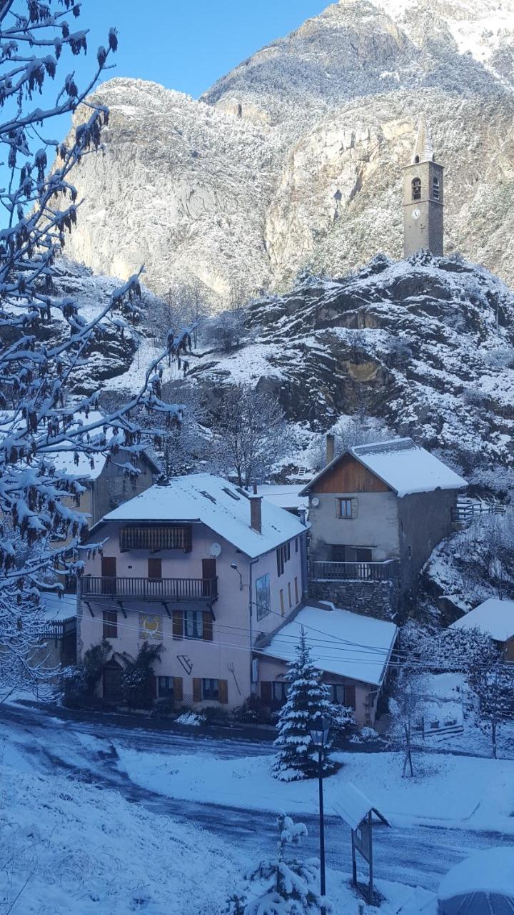 Gite Auberge Les Terres Blanches De Meolans Zewnętrze zdjęcie