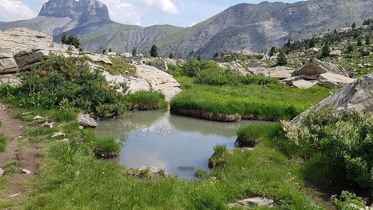Gite Auberge Les Terres Blanches De Meolans Zewnętrze zdjęcie